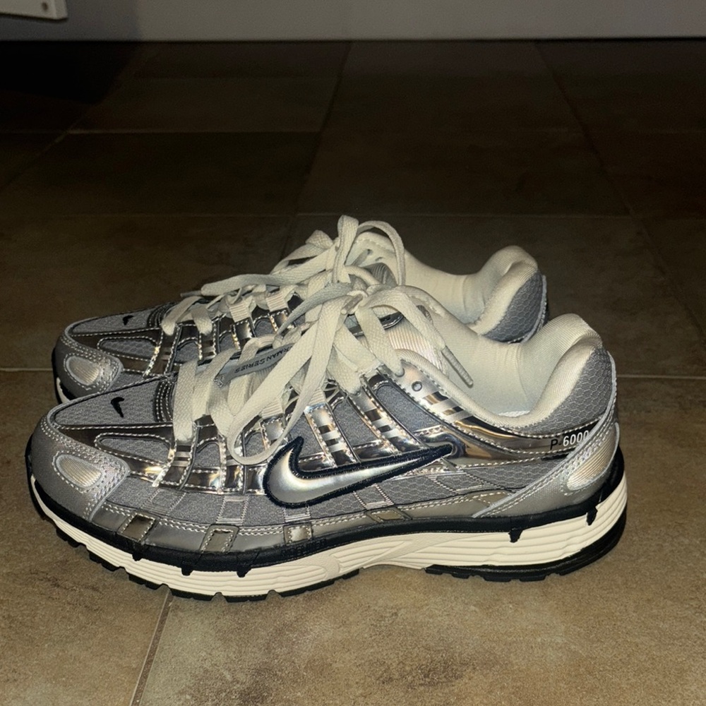 Nike Women's Metallic Silver Sneakers
